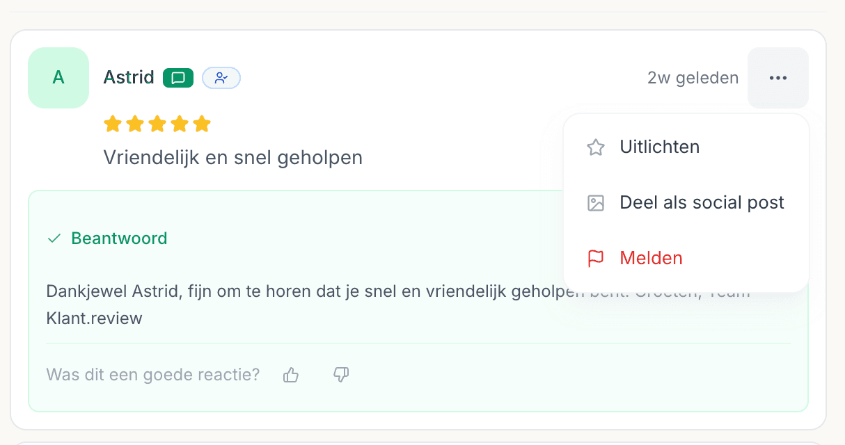 Review-menu in het dashboard met de optie Deel als social post naast Uitlichten en Melden