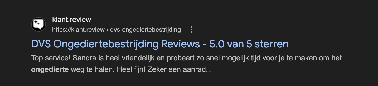 Google zoekresultaat snippet van een klant.review bedrijfspagina met 5,0 van 5 sterren en review-tekst